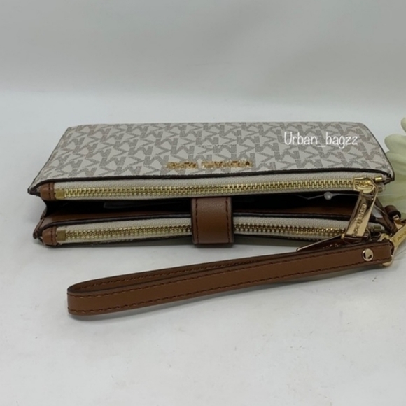 TRADE @stillarosebtq - Picture 3 of 7